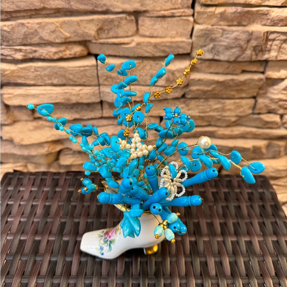 Beaded floral stems for decor - Picture 3 of 7